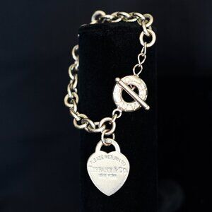 Tiffany & Co. Return To Tiffany Heart Charm Toggle Bracelet